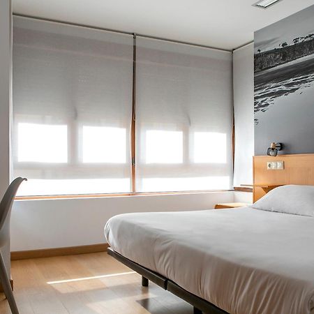 Hotel Dabeleira Luarca Eksteriør bilde