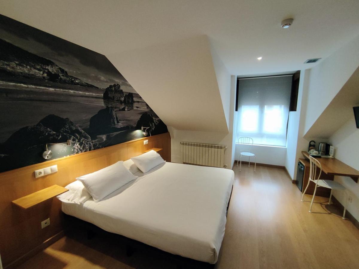 Hotel Dabeleira Luarca Eksteriør bilde